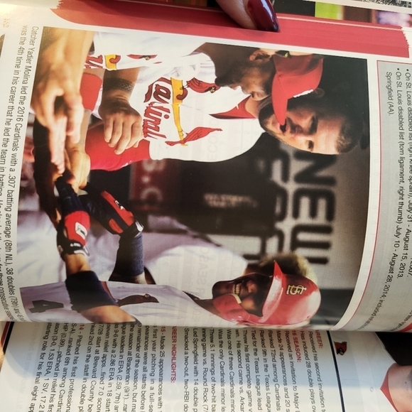 St.Louis Cardinals paperback book 2017 , 125th anniversary gently used - Picture 10 of 16